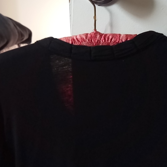 Women's casual top - Picture 3 of 5